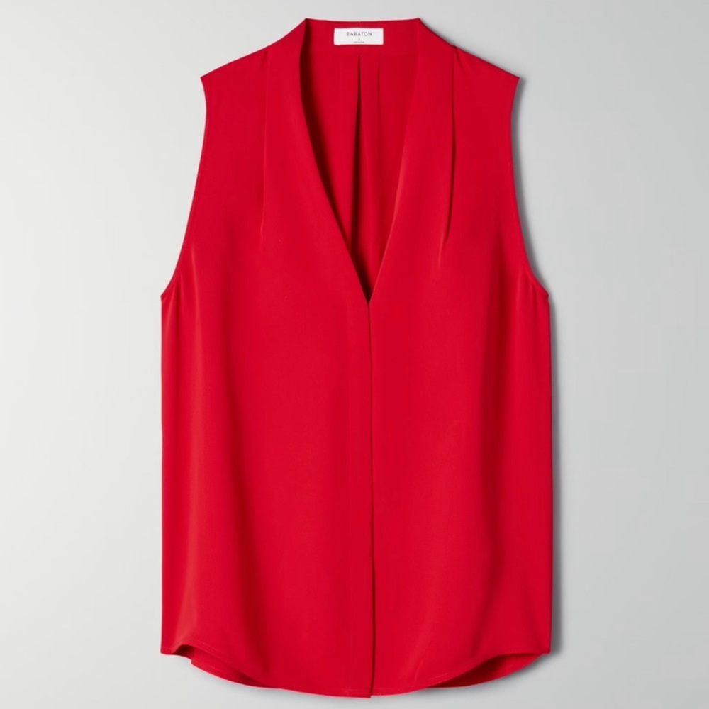 New without tags Babaton blouse Sz M